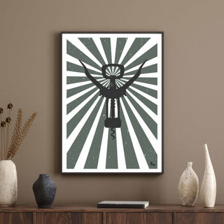 Poster Corkscrew in schwarzem Rahmen an Wand, Retro-Einrichtung im warmen dunklen Greige-Ton